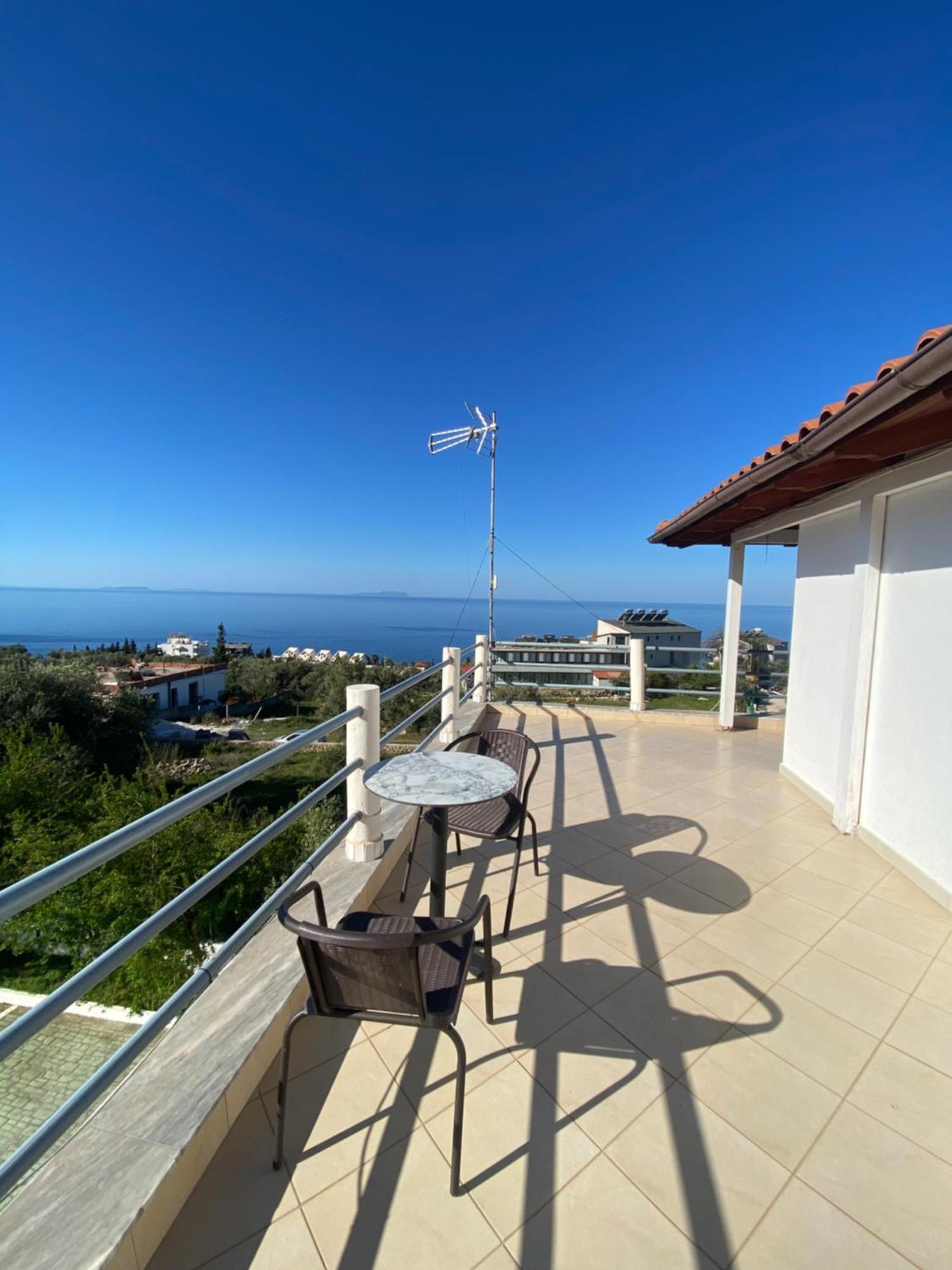 Yard Paradise Rooms Dhërmi Dış mekan fotoğraf