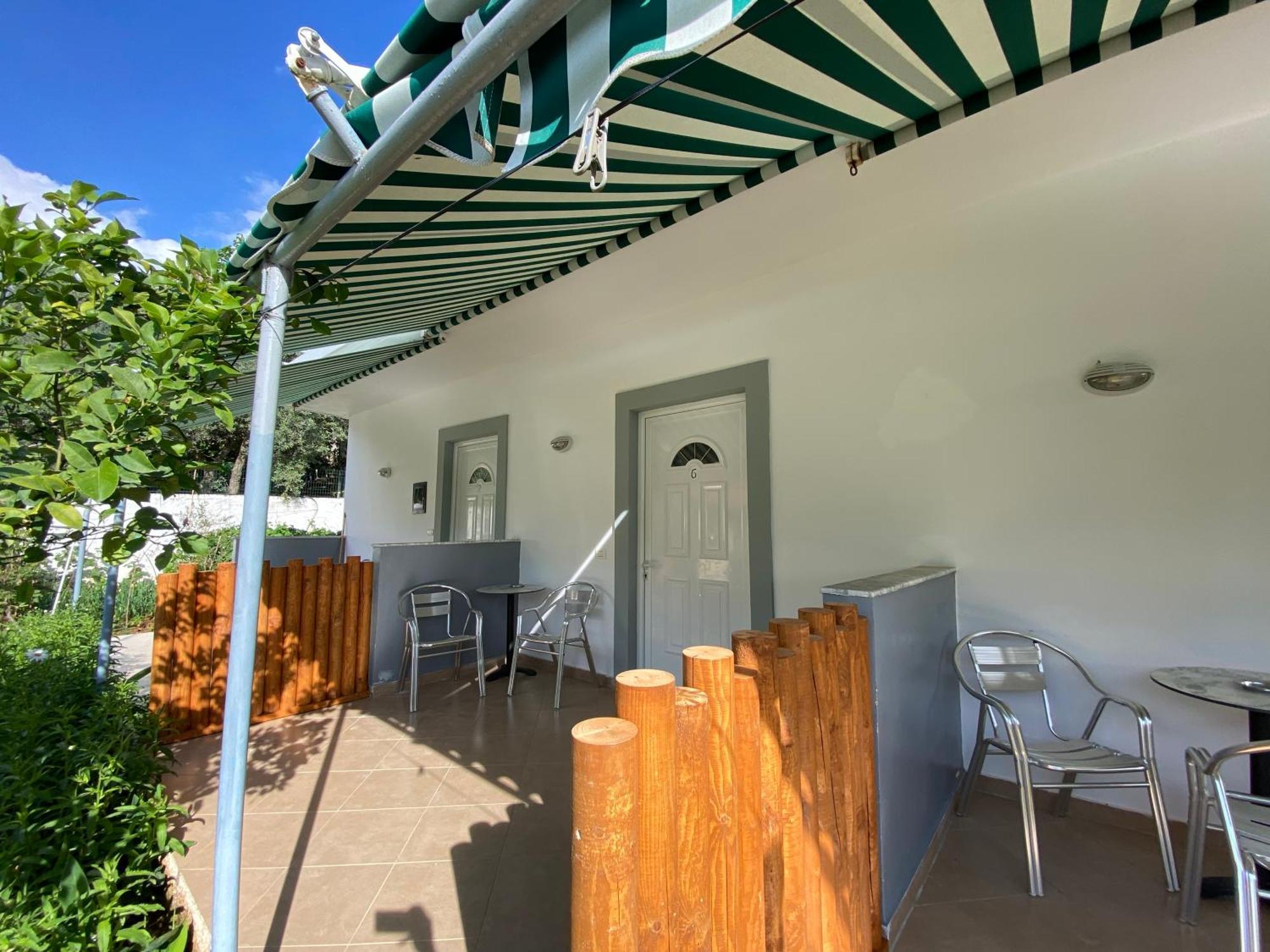 Yard Paradise Rooms Dhërmi Dış mekan fotoğraf